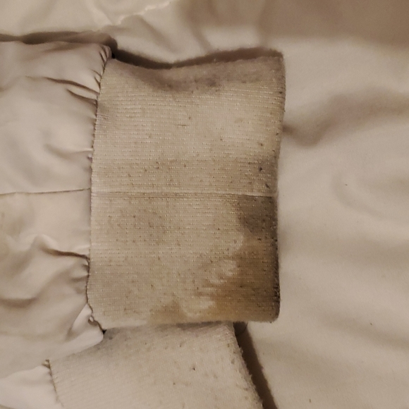 CSG white wind breaker - Picture 2 of 3